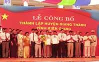 le cong bo thanh lap huyen.jpg
